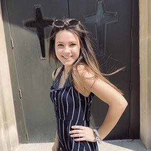 Meet your Posher, Armanda